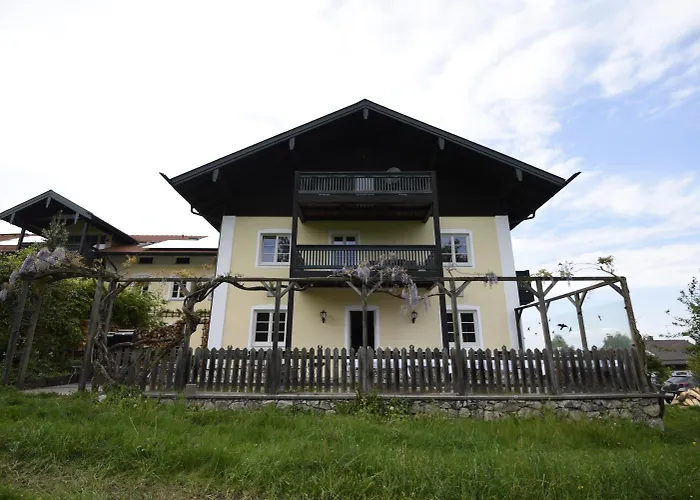 Landgasthof Hittenkirchen מלון 3*