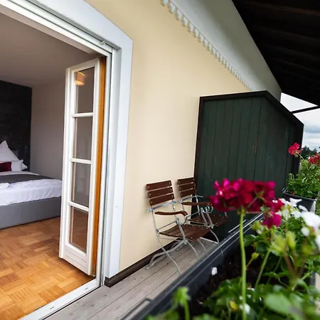 Landgasthof Hittenkirchen Hotel Bernau am Chiemsee